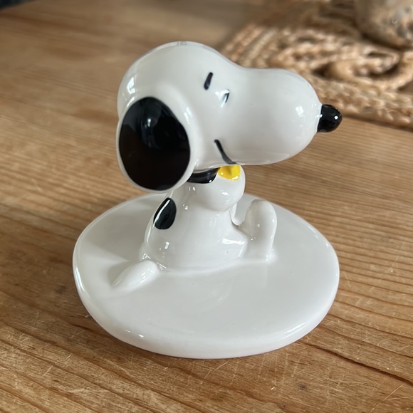 NWOT RAE DUNN SNOOPY TOPPER - Picture 3 of 5